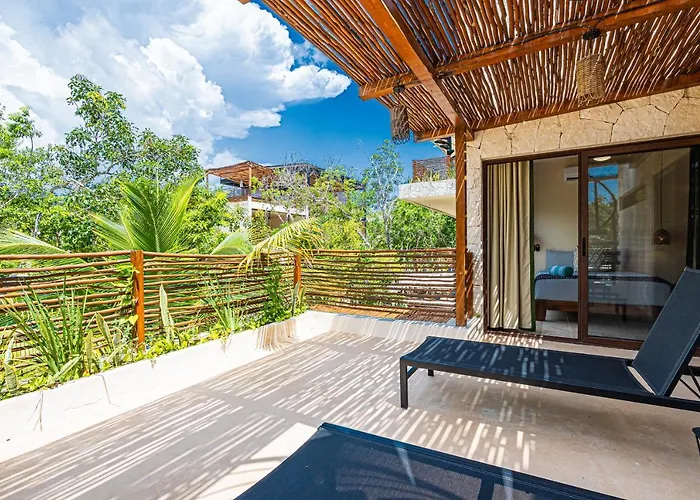 Jungle - Cenote Villa Tulum